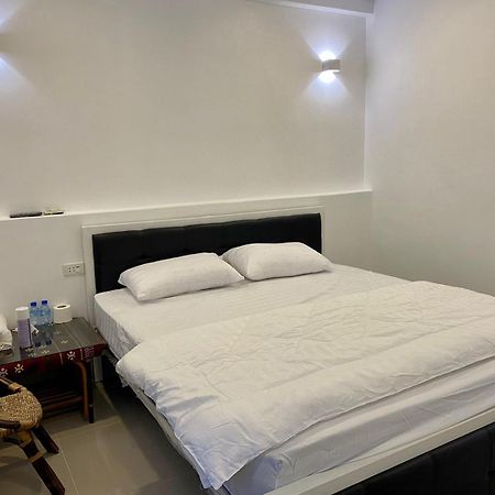 B2 Hotel Savannakhet Exterior foto